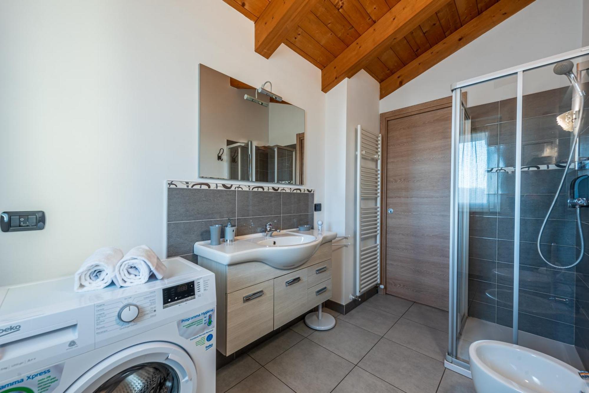 In Piazzetta Holiday Apartments, 巴罗洛 外观 照片